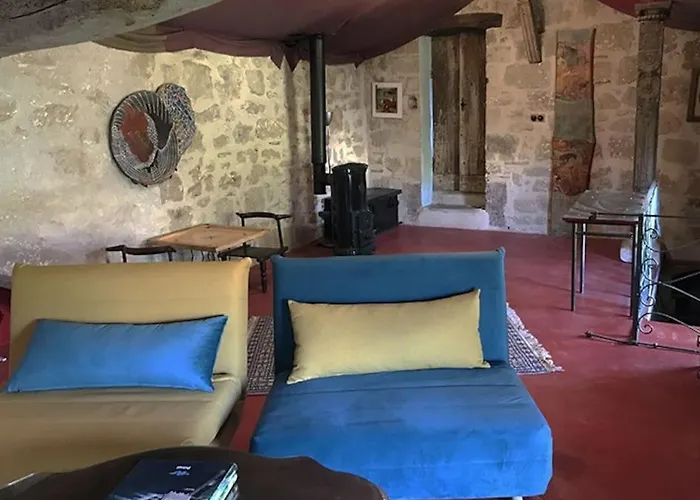 Château De Favols, Sur Lot Hébergement de vacances *